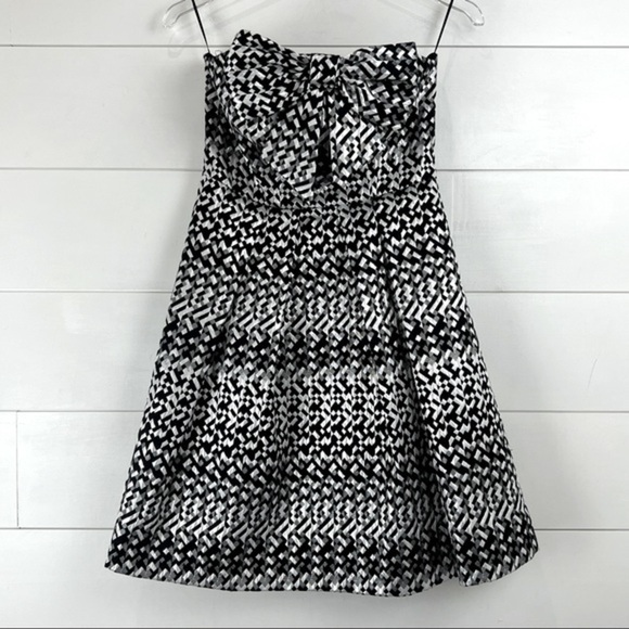 NEW Eva Franco Anthropologie 2 FIFI Metallic Strapless Party Dress - Picture 3 of 9